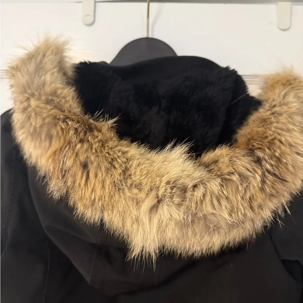 Womens Canada Goose Jacket Black - Picture 9 of 9